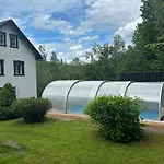 Dom wakacyjny Traditionelles Haus- Umgeben Von Waeldern In Ralsko By Interhome