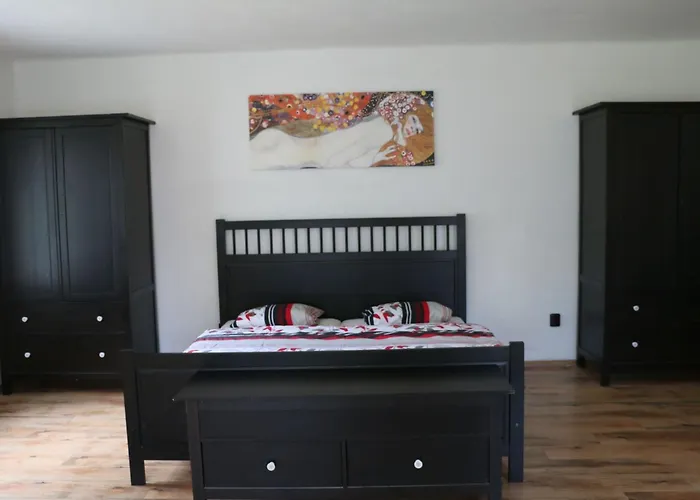 Traditionelles Haus- Umgeben Von Waeldern In Ralsko By Interhome * Stráž pod Ralskem