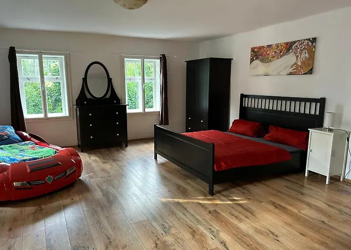 Traditionelles Haus- Umgeben Von Waeldern In Ralsko By Interhome